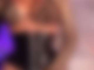 Live cam show with Emily Leah - Blonde Hair HD on galaxygirlnitro.com