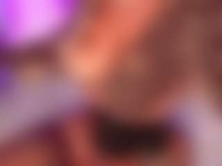 Emily Leah's Live Sex Cam Show
