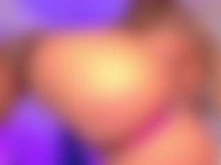 Live cam show with Emily Leah - BBW Dildo on Camsoda