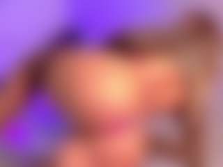 Emily Leah's Live Sex Cam Show