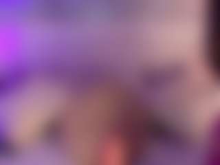 Live cam show with Emily Leah - Latina MILF on fuklive.com | colombia