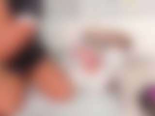 Emily Leah's Live Sex Cam Show