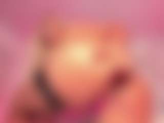 Live cam show with Emily Leah - BBW on Camsoda