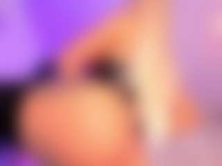 Emily Leah's Live Sex Cam Show