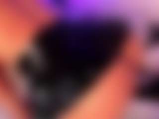 Emily Leah's Live Sex Cam Show