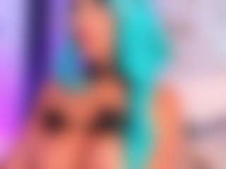 Emily Leah MILF webcam performer live streaming