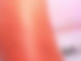 Live cam show with Emily Leah - Skinny MILF on CamSodaAdn