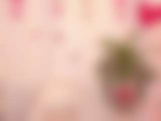 Live cam show with Emily Leah - Oil on fapnchat