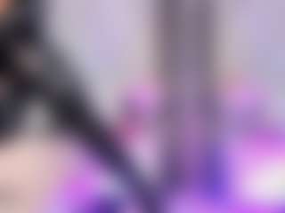 Live cam show with Emily Leah - Drinking on SpunkLive