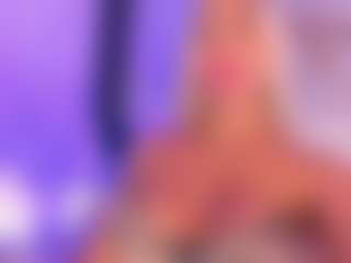 Live cam show with Emily Leah - Latina MILF on Camsoda | colombia