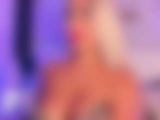 Live cam show with Emily Leah - Latina MILF on Camsoda | colombia