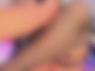 Emily Leah's Live Sex Cam Show