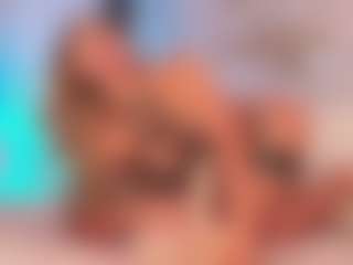 Emily Leah MILF webcam performer live streaming