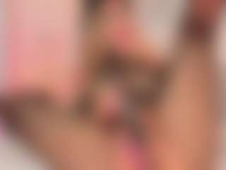 Emily Leah's Live Sex Cam Show