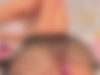 Emily Leah's Live Sex Cam Show