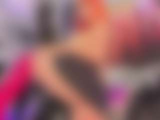 Live cam show with Emily Leah - Blonde Hair Lovense on StripNow