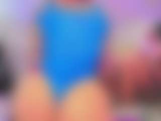 Live cam show with Emily Leah - Athletic Big Ass on https://playwithruby.com