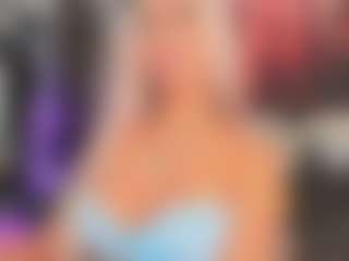 Live cam show with Emily Leah - Cosplay Granny on Camsoda