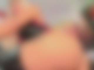 Live cam show with Emily Leah - Lush MILF on Camsoda