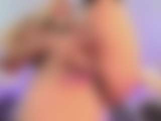 Emily Leah's Live Sex Cam Show