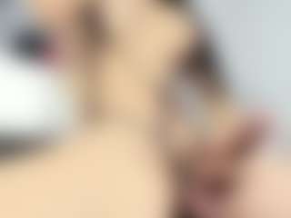 doll-sophiax's Live Sex Cam Show