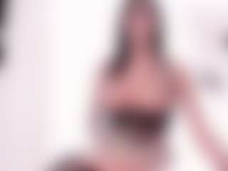 doll-sophiax's Live Sex Cam Show