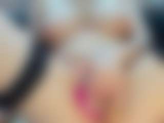 WoWCreamy's Live Sex Cam Show