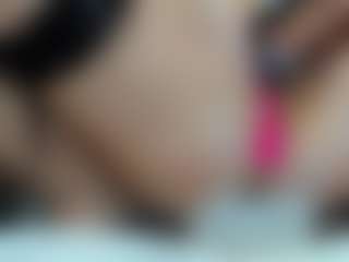 Live cam show with WoWCreamy - Stockings on SquirtSoMuch