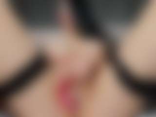 Live cam show with WoWCreamy - Stockings on chickslive.net