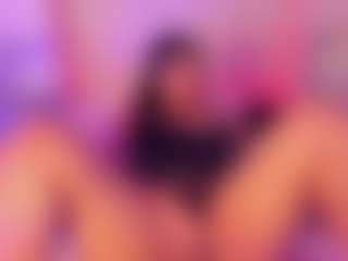 Live cam show with GABY - Deepthroat on StripNow