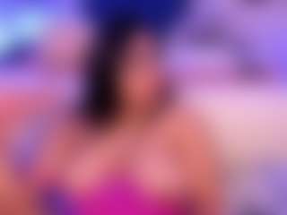 Live cam show with GABY - Facial Piercings on CamSodaAdn