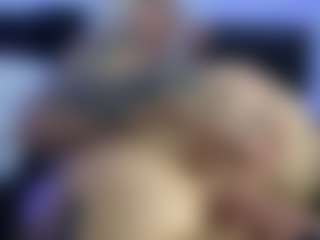 HornyLindzay's Live Sex Cam Show