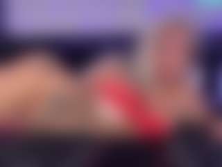 HornyLindzay's Live Sex Cam Show