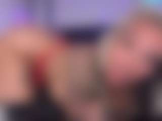 HornyLindzay's Live Sex Cam Show
