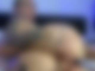 HornyLindzay's Live Sex Cam Show