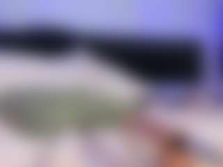 HornyLindzay's Live Sex Cam Show