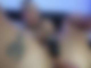 HornyLindzay's Live Sex Cam Show