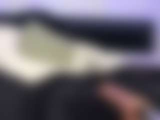 HornyLindzay's Live Sex Cam Show
