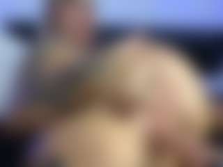 HornyLindzay's Live Sex Cam Show