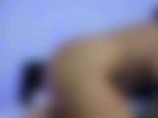 HornyLindzay's Live Sex Cam Show