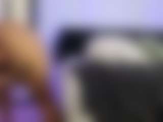 HornyLindzay's Live Sex Cam Show
