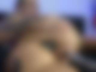 HornyLindzay's Live Sex Cam Show