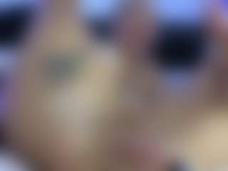 HornyLindzay's Live Sex Cam Show