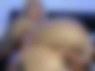 HornyLindzay's Live Sex Cam Show