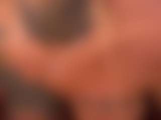 HornyLindzay's Live Sex Cam Show