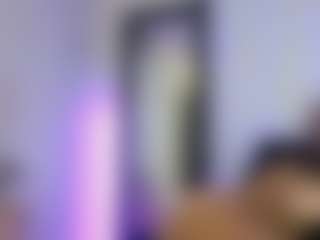 HornyLindzay's Live Sex Cam Show