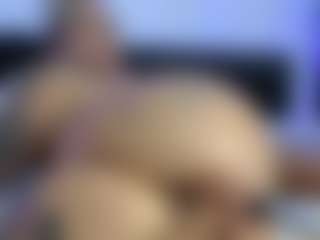 Hornylindzay