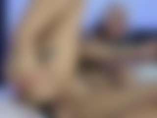HornyLindzay's Live Sex Cam Show