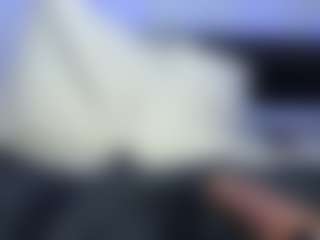 HornyLindzay's Live Sex Cam Show