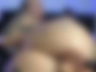 HornyLindzay's Live Sex Cam Show